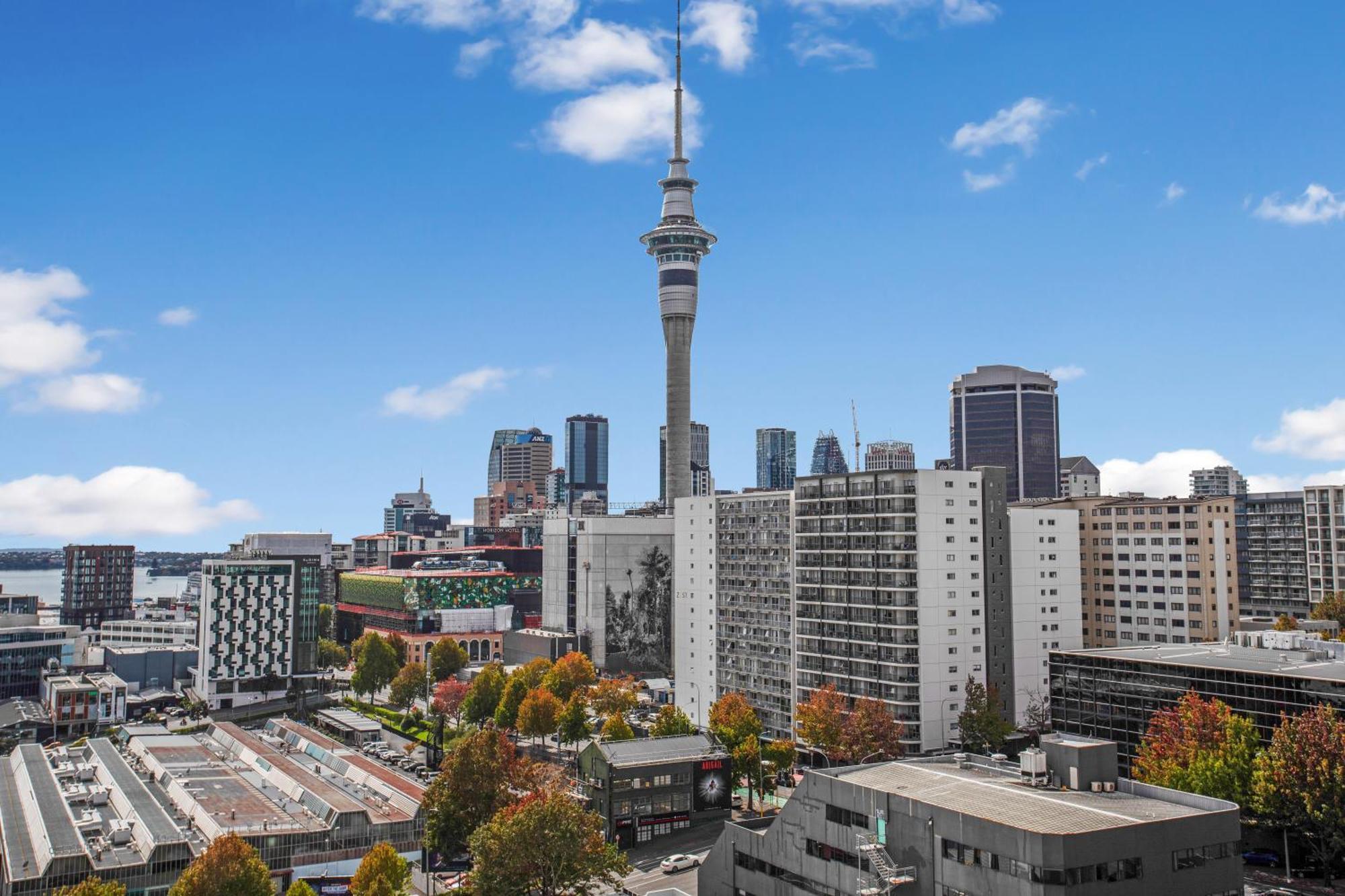 Skyline Serenade Apt With Skycity View And Parking Auckland Extérieur photo
